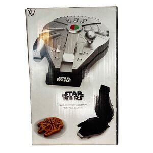 Uncanny Brands Millennium Falcon Waffle Maker Star Wars Disney